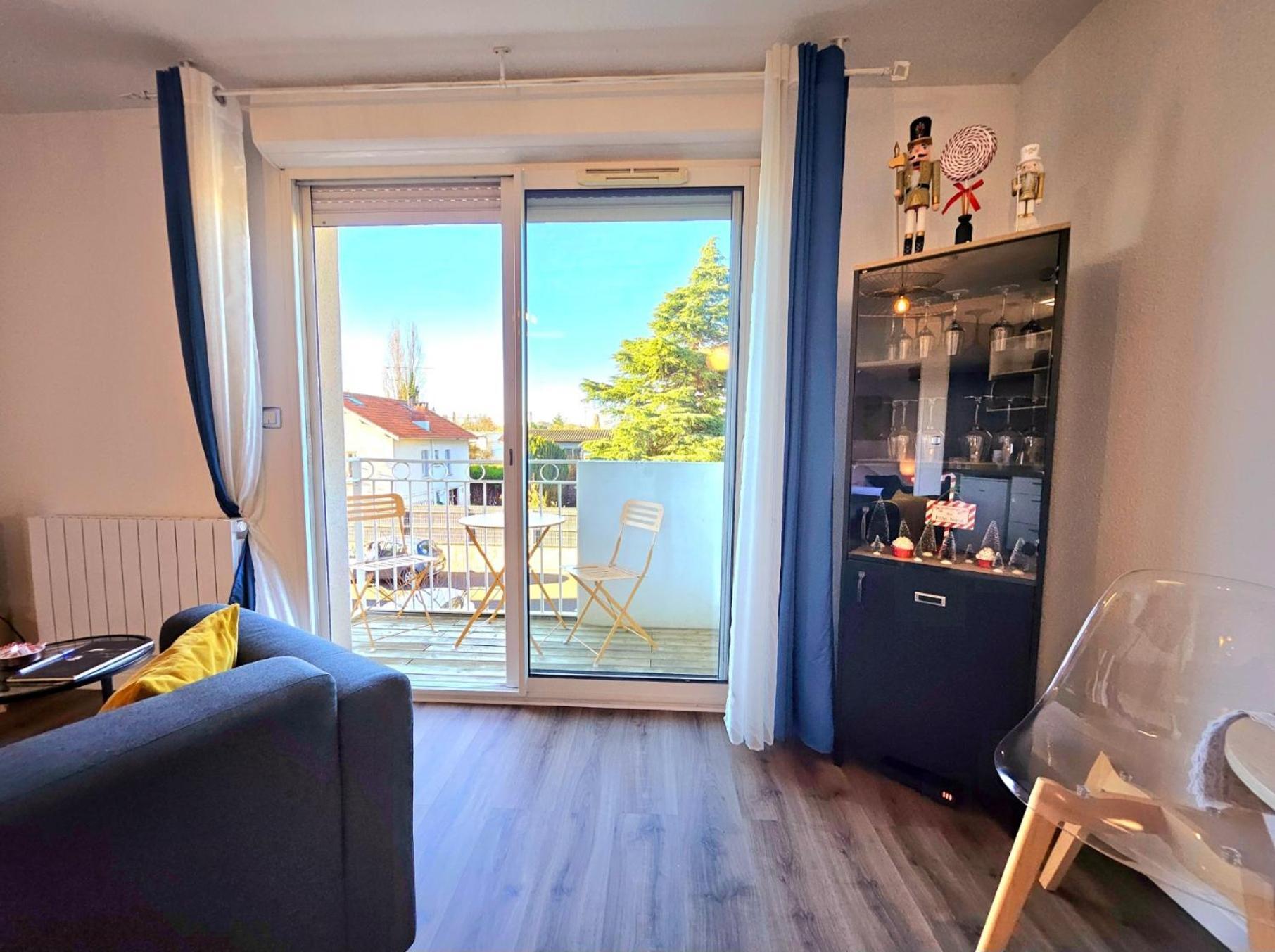 Appartement Résidentiel avec parking/Proche Centre Angulema Exterior foto